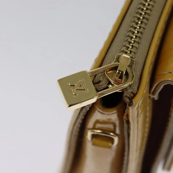 LOUIS VUITTON Monogram Vernis Motto Accessory Pouch Beige - Picture 8 of 16